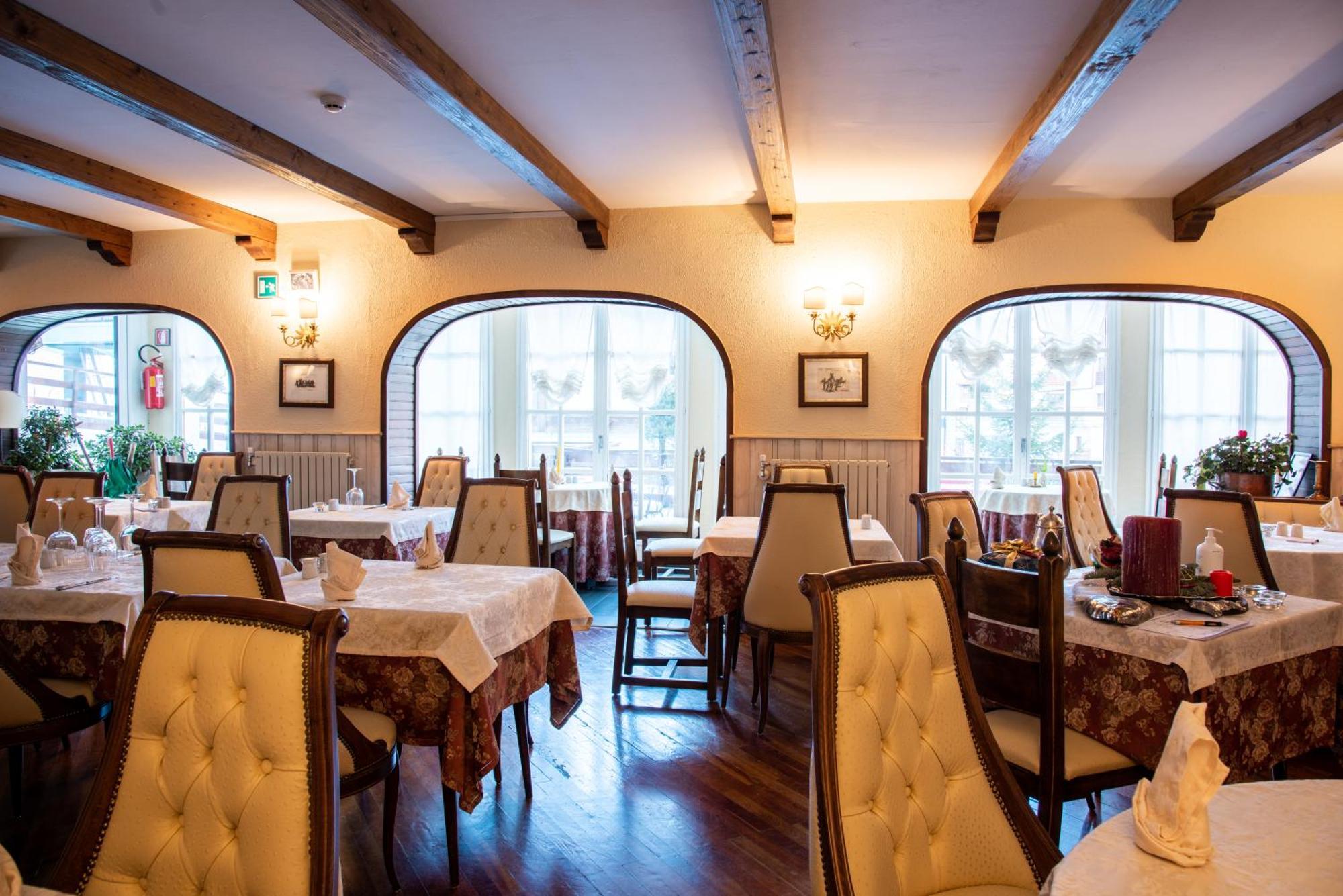מאדסימו Hotel La Meridiana מראה חיצוני תמונה