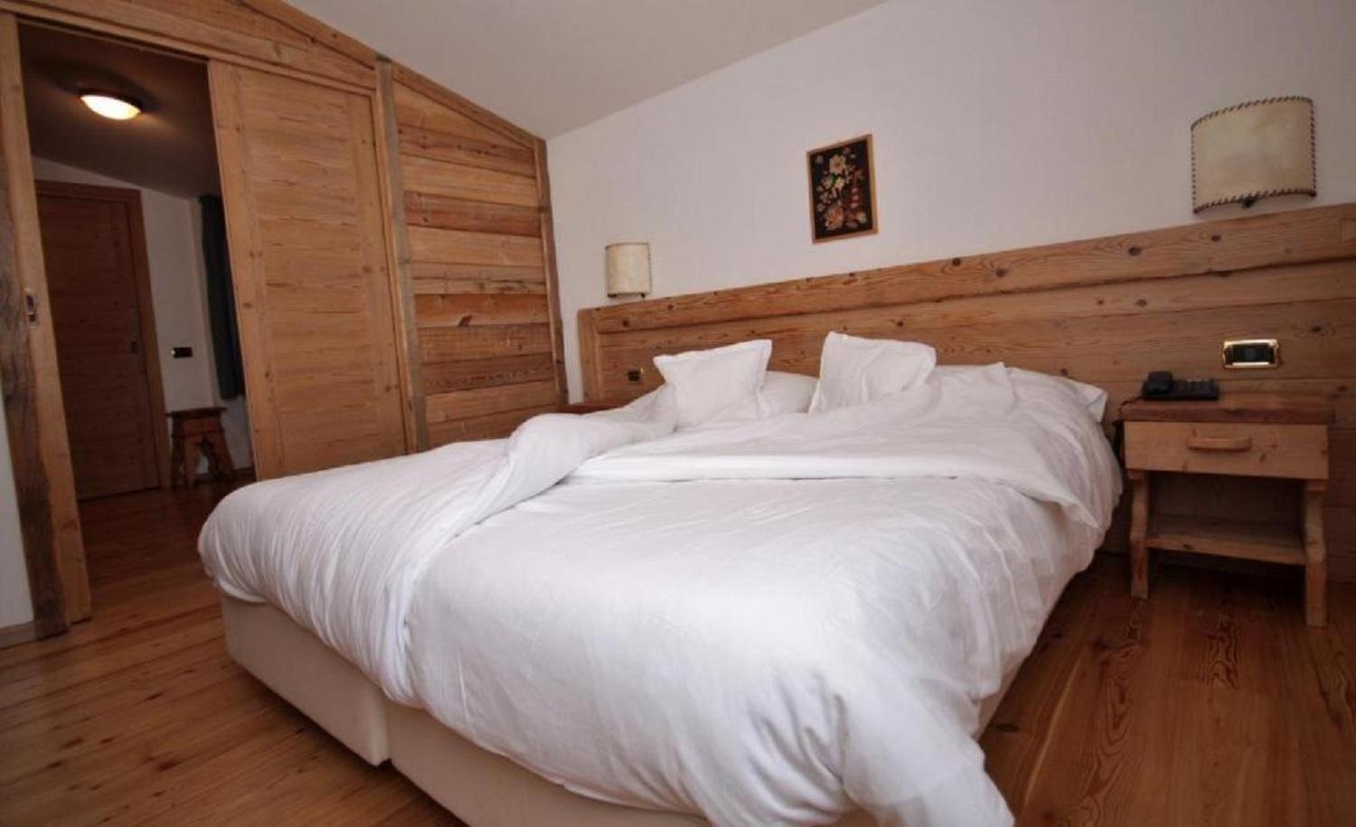 מאדסימו Hotel La Meridiana מראה חיצוני תמונה