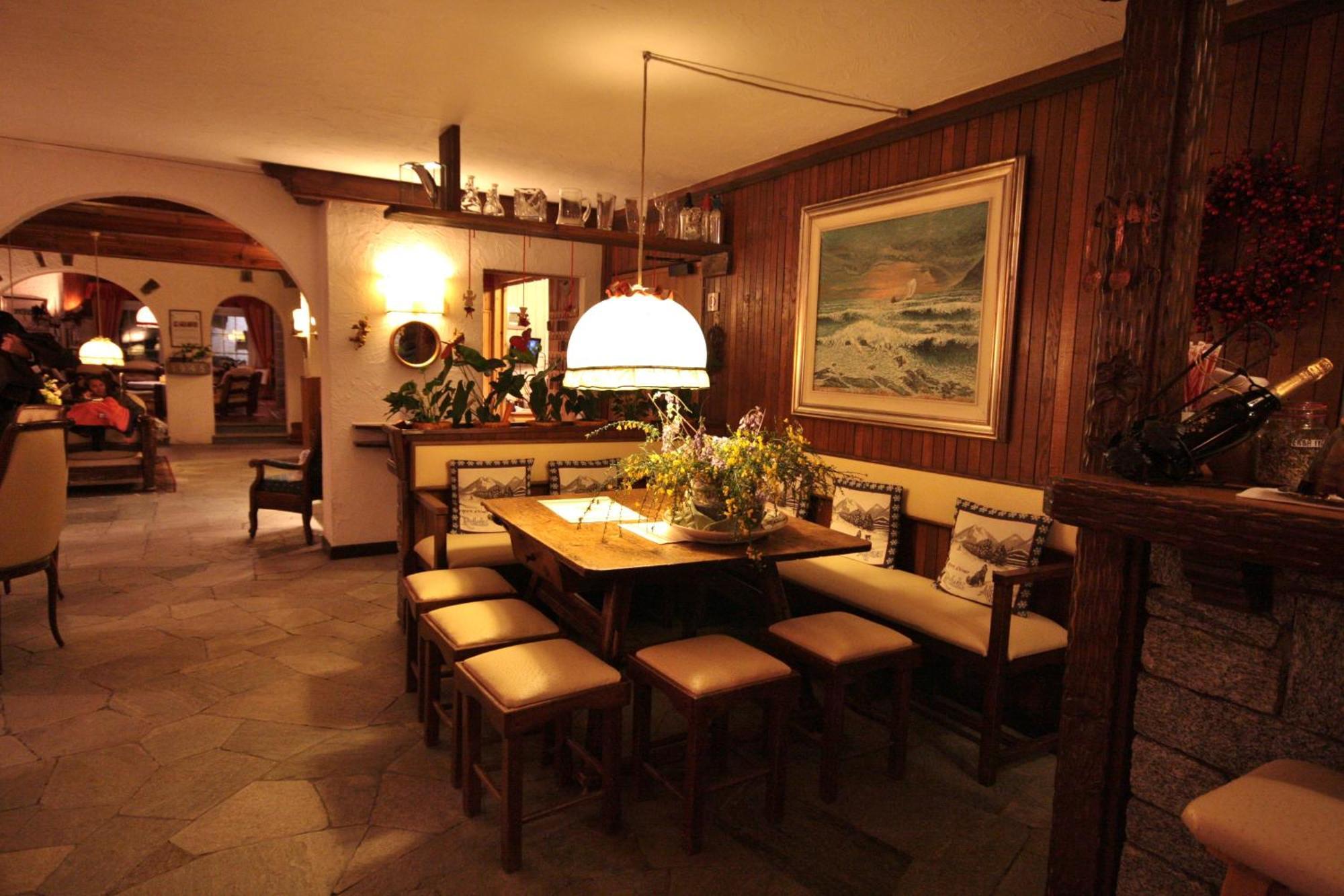 מאדסימו Hotel La Meridiana מראה חיצוני תמונה