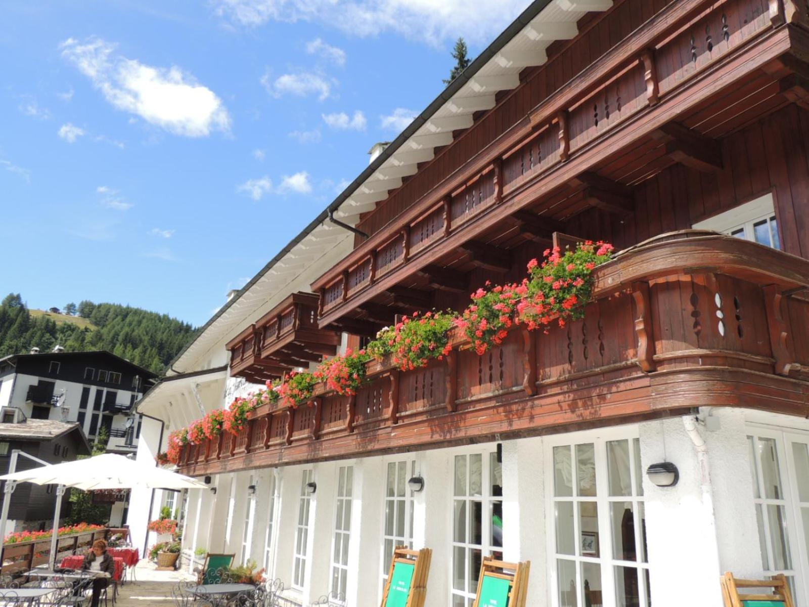 מאדסימו Hotel La Meridiana מראה חיצוני תמונה