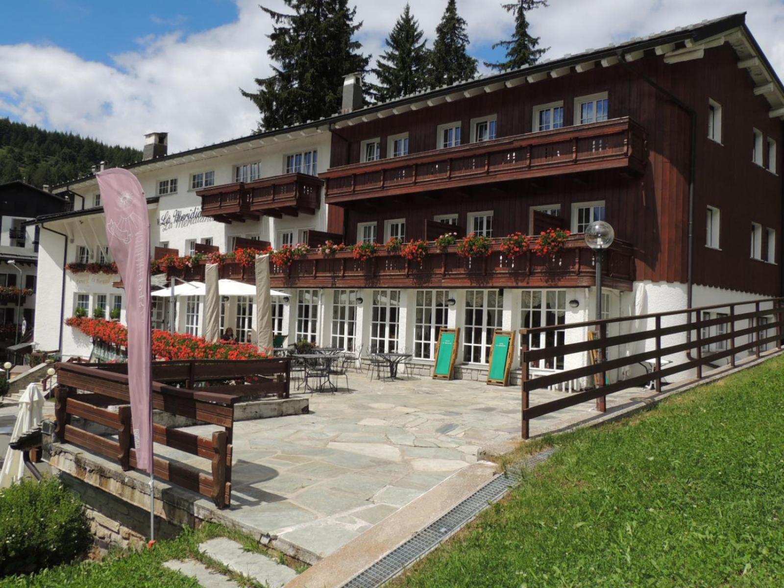 מאדסימו Hotel La Meridiana מראה חיצוני תמונה